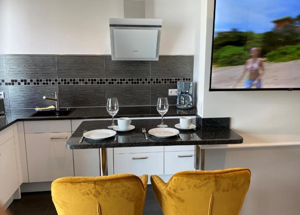 Appartements - Zum Hafen ซาสนิทซ์ ภายนอก รูปภาพ